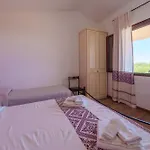 Casa Ginestre Piscina E Vista Mare Apartamento