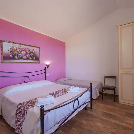 Casa Ginestre Piscina E Vista Mare * Aglientu
