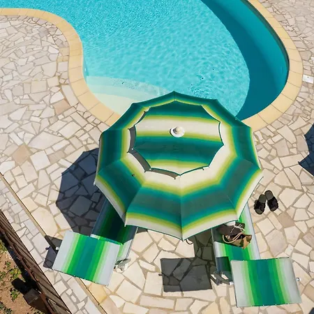 Casa Ginestre Piscina E Vista Mare Apartment *